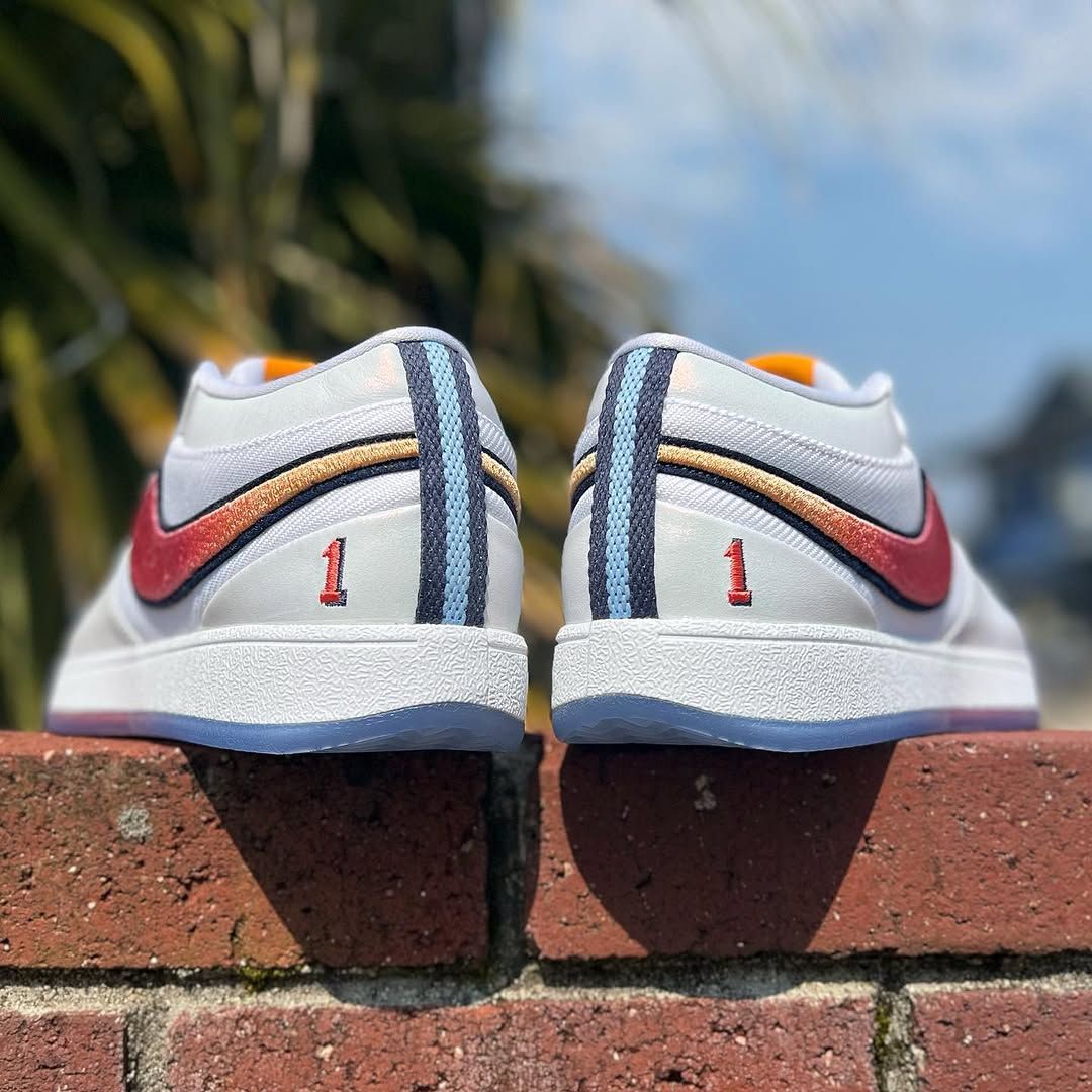Nike Book 1 