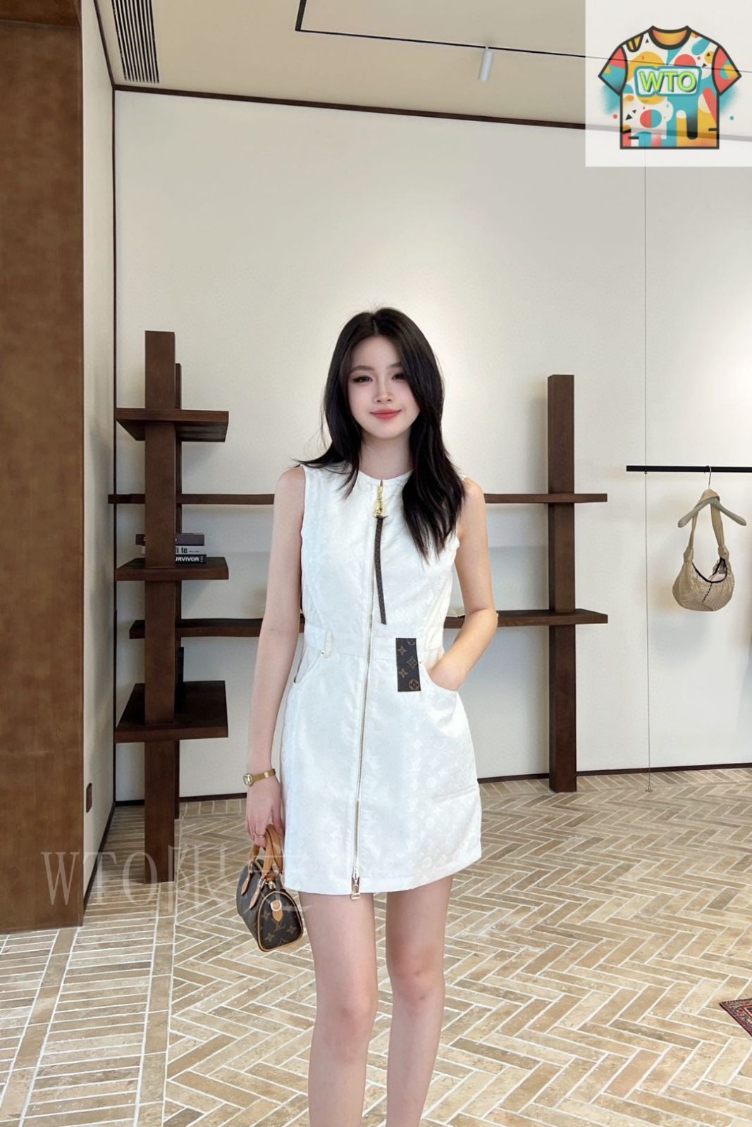 ✨LOUIS VUITTON ノースリーブ✨格安✨サマー特価‼️ ✨LOUIS VUITTON ノースリーブ✨格安✨サマー特価‼️ - メルカリ