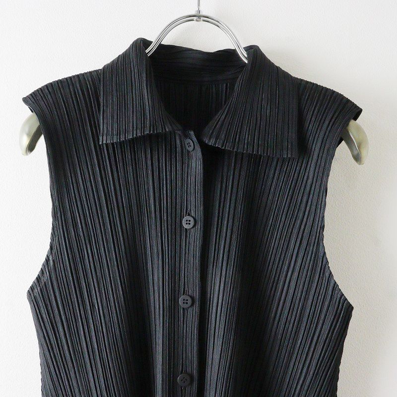 プリーツプリーズ イッセイミヤケ　襟付きプリーツワンピース　ブラック　サイズ3 イッセイミヤケ ISSEY MIYAKE プリーツプリーズ PLEATS PLEASE