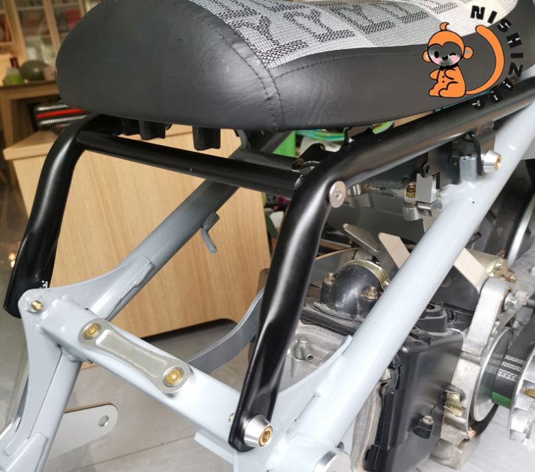 ローダウン 社外品