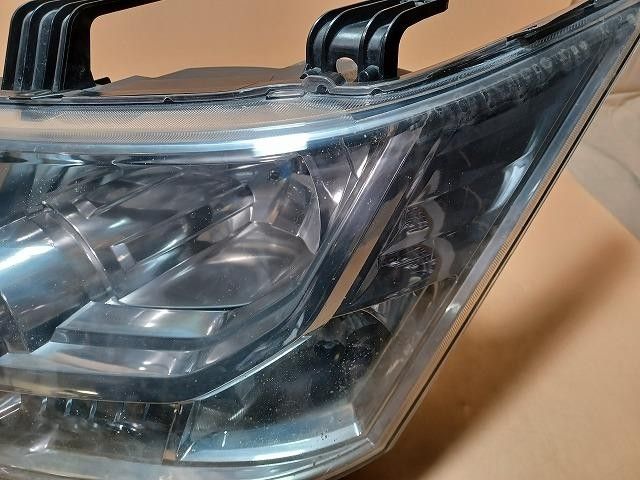 コーティング済 デリカD5 CV5W 左ヘッドランプ・ヘッドライト G ナビ  