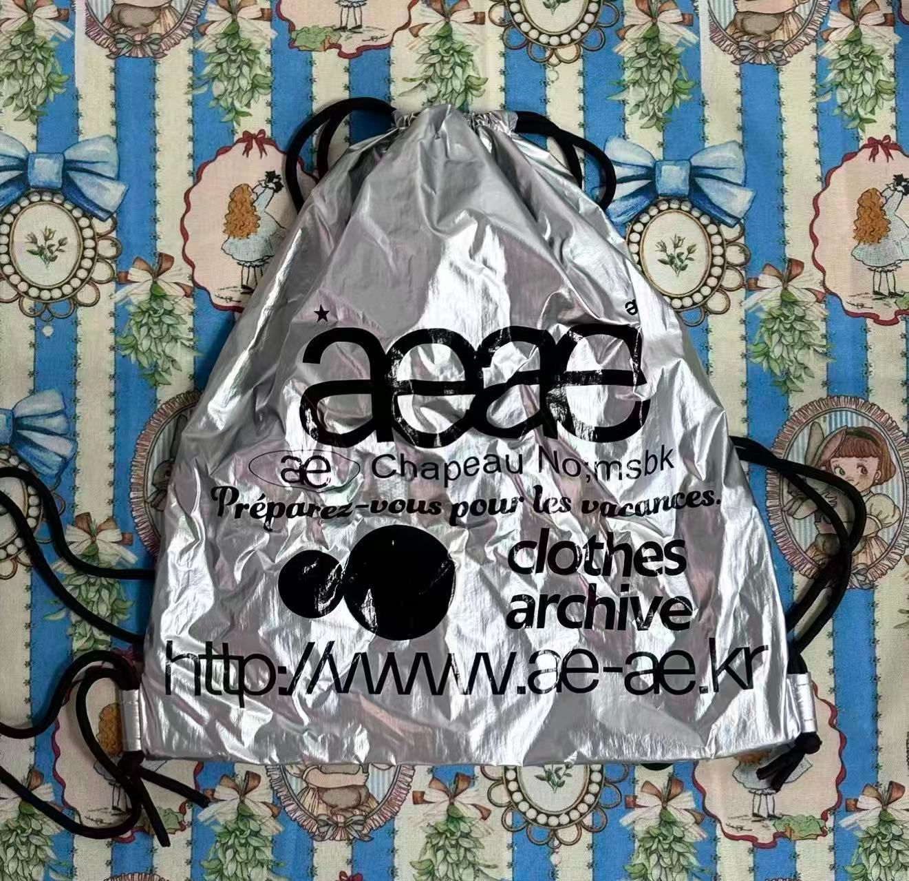 大人気 韓国限定 aeae シルバー ジムサックナップサック ロゴ