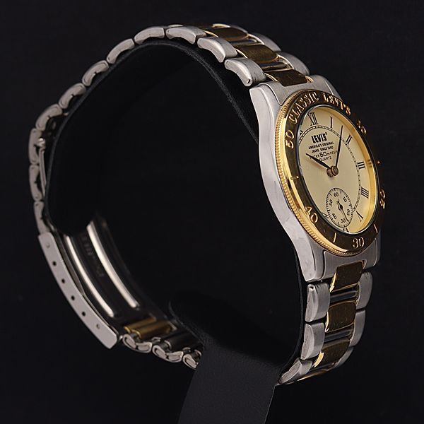 リーバイス QZ 50M アイボリー文字盤 スモセコ ローマン メンズ腕時計 