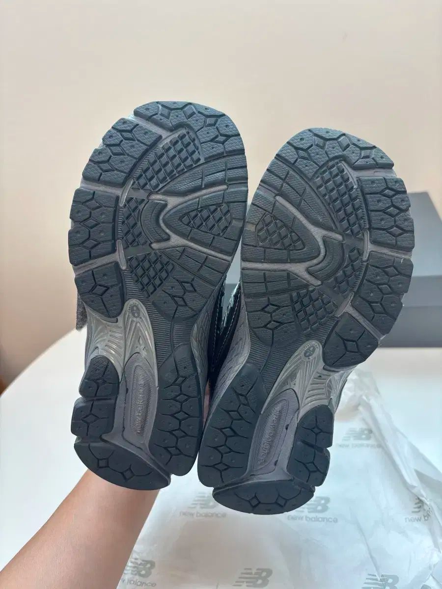 New Balance ニューバランス キッズ 1906 ファントムブラック 200 PV1906EZ STEELWINDOWSANDDOORS_COM