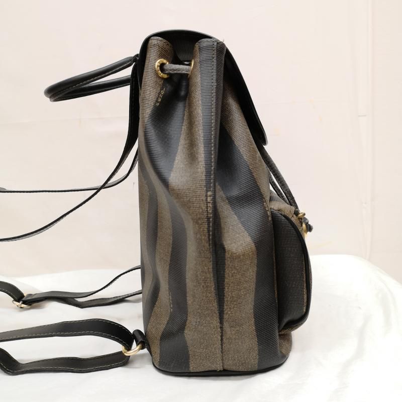 【FENDI】ビジネスバッグ　ペカン柄　PVC ブラウン　ブラック FENDI】ショルダーバッグ ペカン柄 PVC ブラウン 【公式通販】