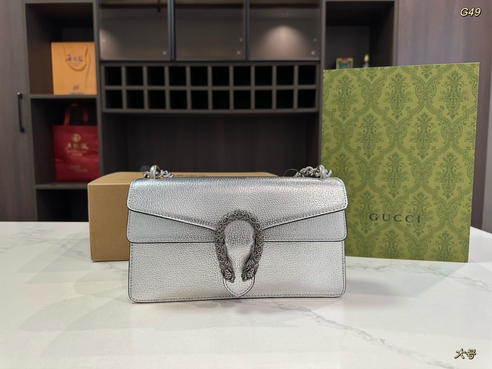 GUCCI ディオニュソス ミニバッグ - 2サイズ展開 (16cm/25cm