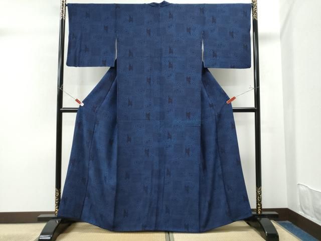 平和屋着物○上質な小紋 藍 型染め 色紙吉祥草花文 正絹 逸品