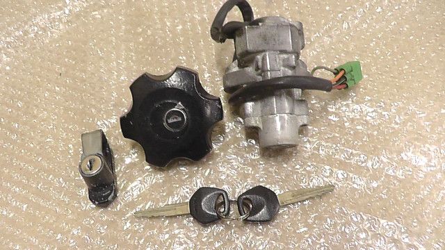 バンバン200 NH41A-101xxx の キーセット 1752025310