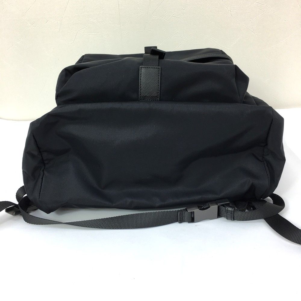 美品 PRADA プラダ 2VZ079 Re-Nylon リュックサック バックパック バック メンズ レディース ブラック - メルカリ