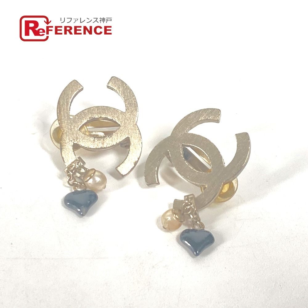 ジャンニヴェルサーチェ クリスタルラインストーン ピンブローチ ゴールドカラー ジャンニヴェルサーチェ クリスタルラインストーン ピンブローチ