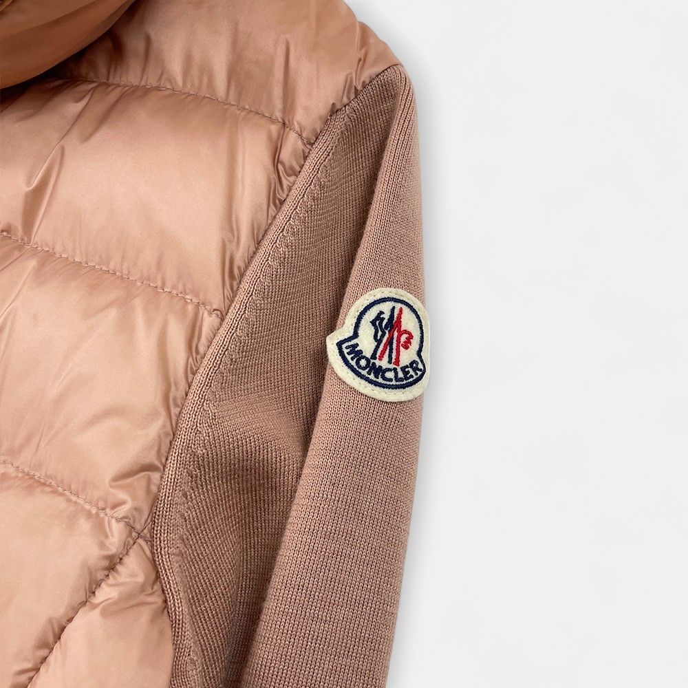 ニットカーディガン