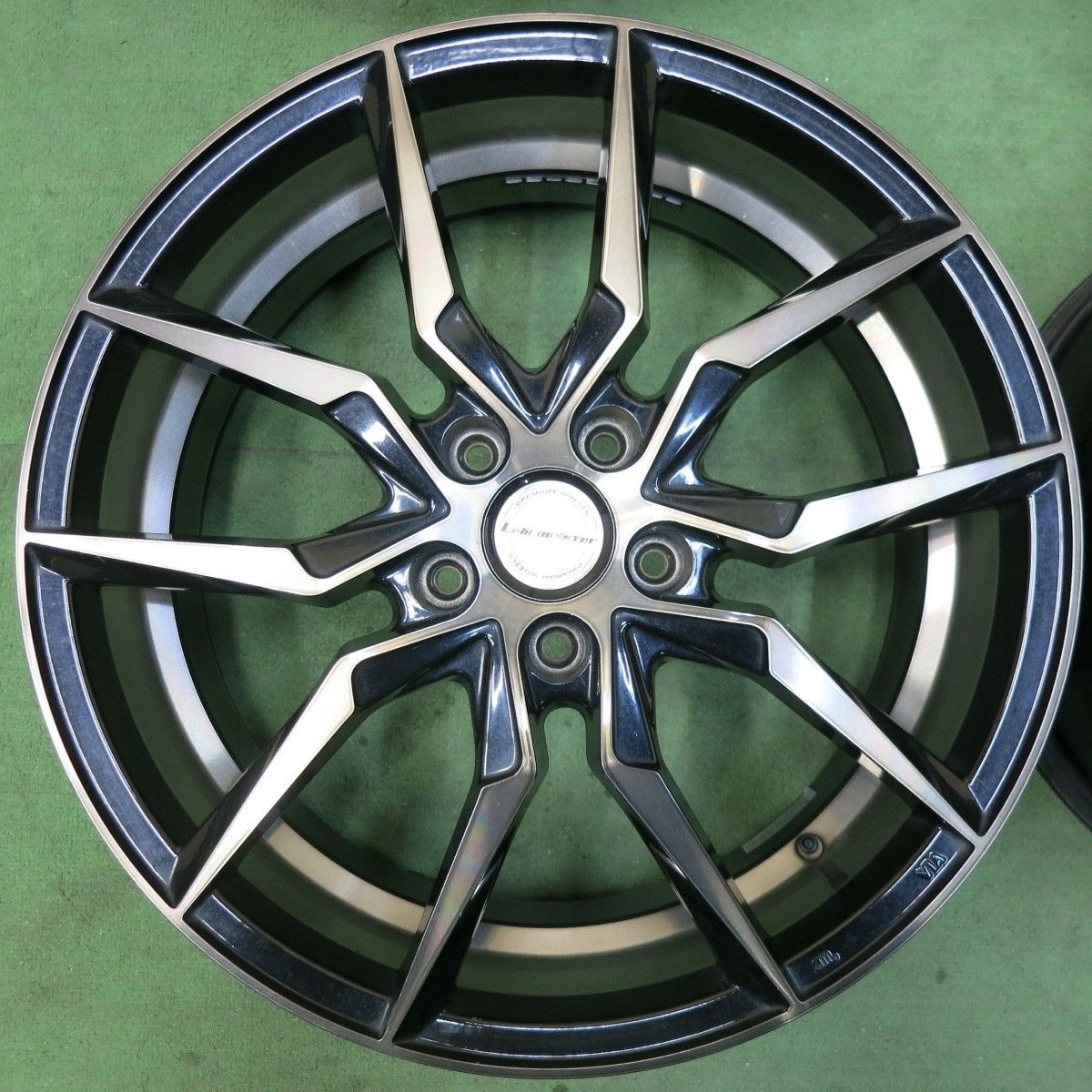 19×7.5J PCD114.3|5H