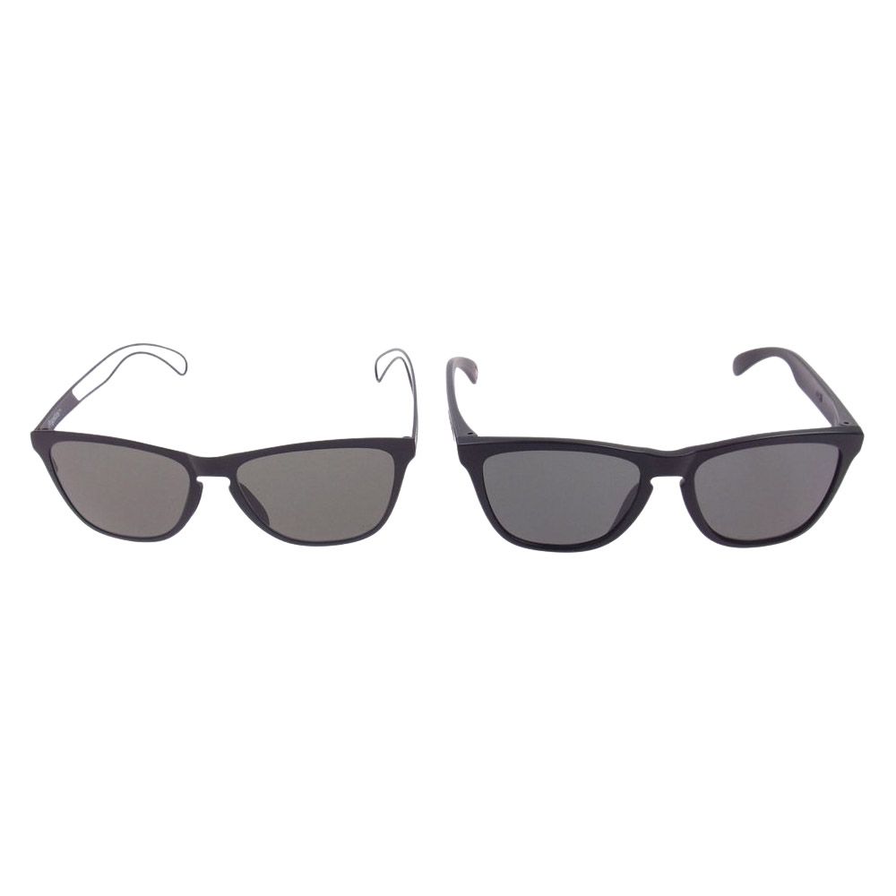 未使用オークリー、Fragmentコラボ、OO9245、フロッグスキン、USA Oakley X FRAGMENT - Frogskins™ (Low Bridge Fit) Prizm Grey