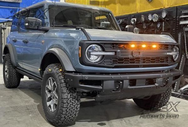 フロントグリル