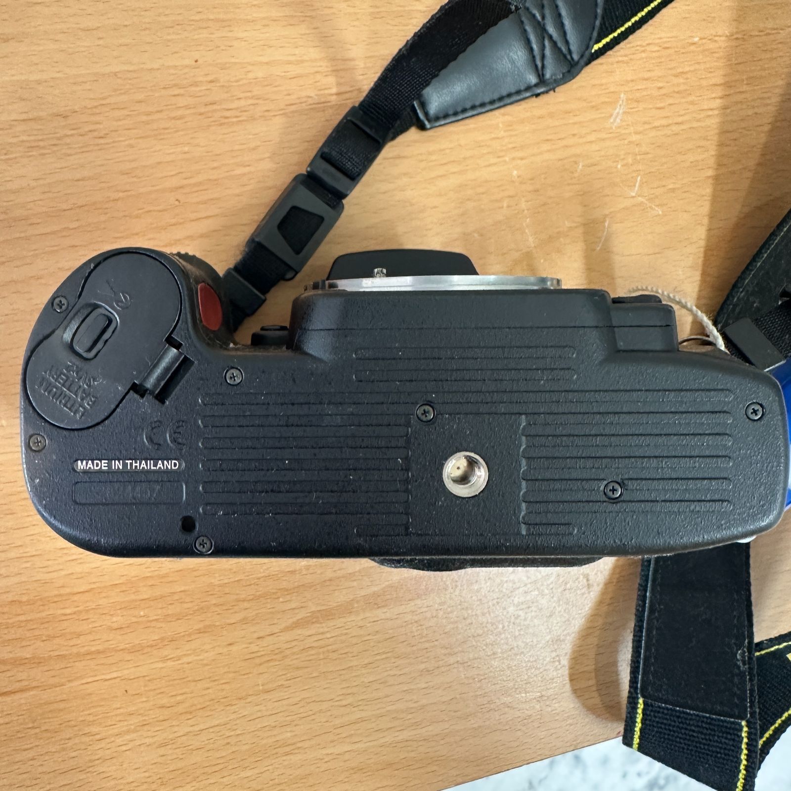 □【ジャンク】Nikon ニコン F80 ボディのみ 動作未確認 現状品