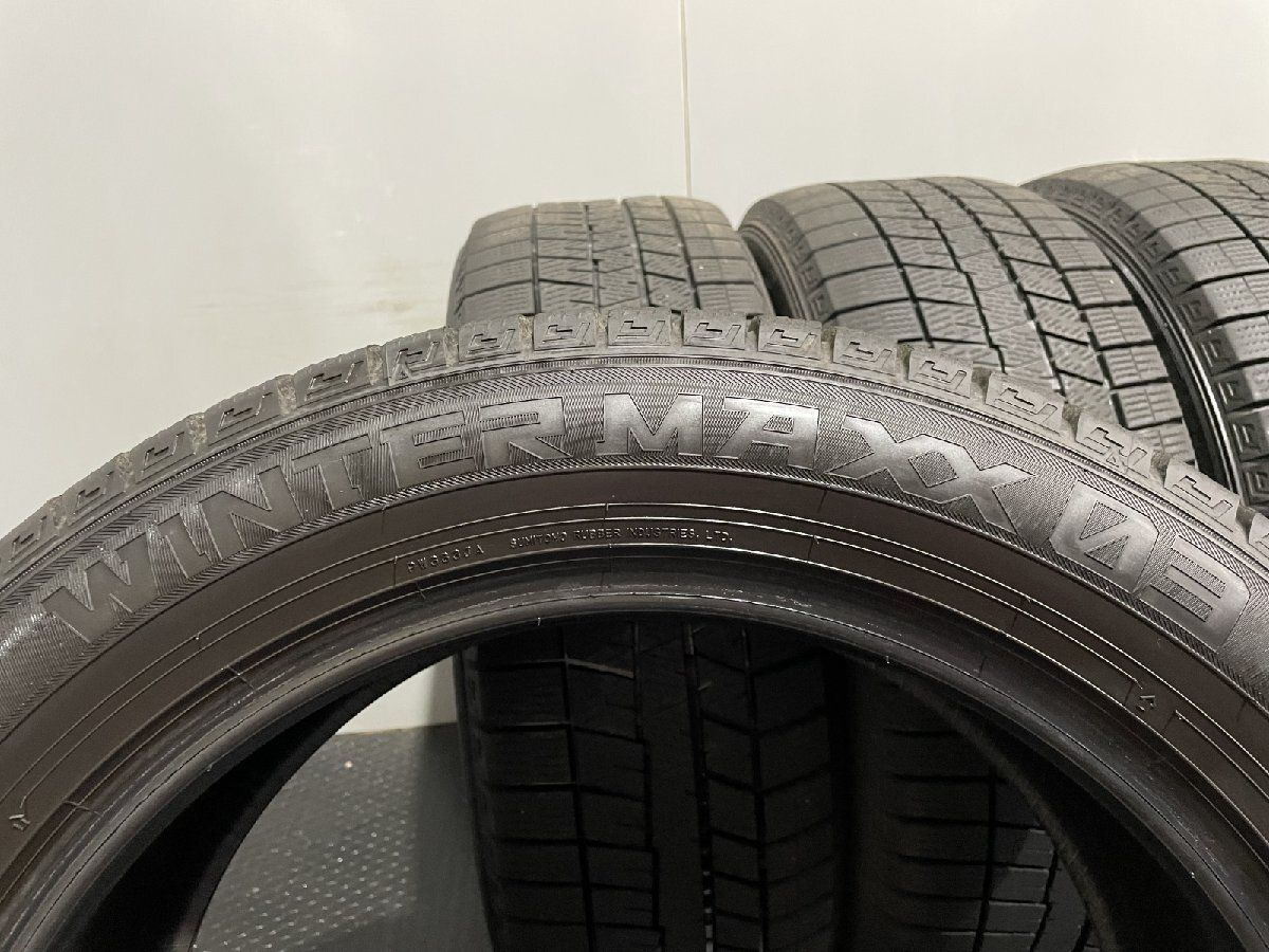 DUNLOP WINTER MAXX WM03 215/55R18 18インチ スタッドレス 4本 23年製 ハイエース VOLVO/V60クロスカントリー等　(KTJ091)