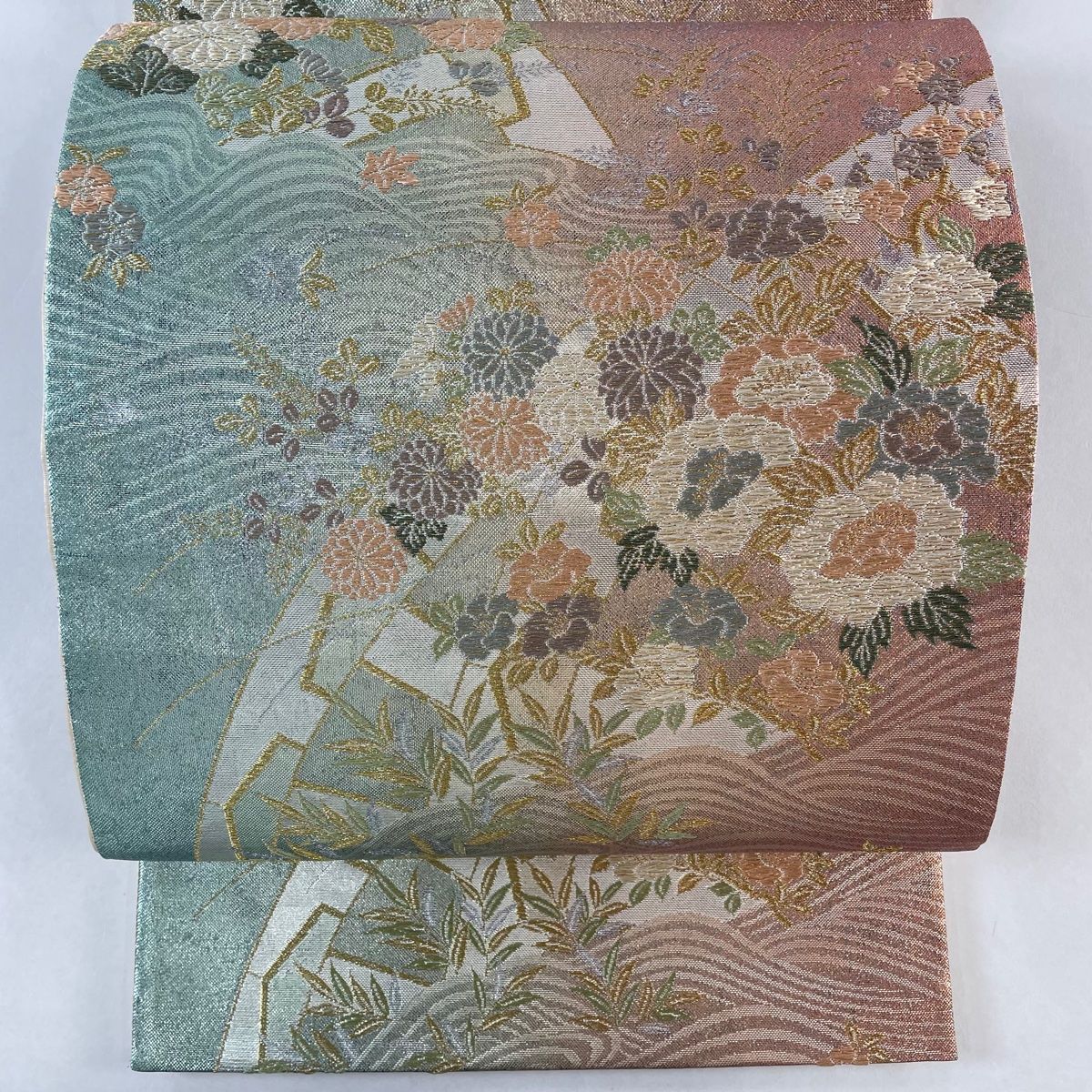 袋帯 秀品 琳派絵図 富貴御車文 鈴乃屋 草花 波 金糸 箔 薄緑 六