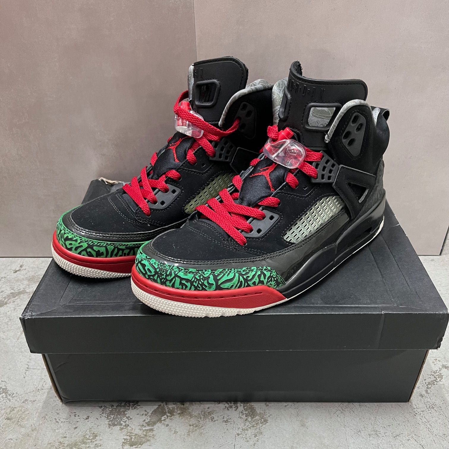 NIKE JORDAN SPIZIKE BLACK/VARSITY RED ナイキ ジョーダン