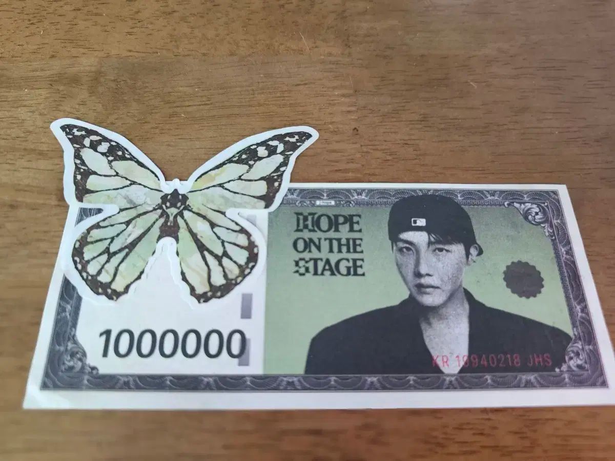 大得価，格安 BTS ジェイホープ(J-HOPE・ホソク・ホビ) J hope 高揚化 ホップパウンド FINAL ファイナル Final ホップマネー 蝶 ちょうちょ その他