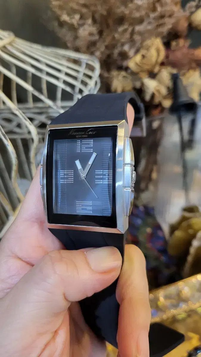 ヴィンテージ ケネス コール スクエア ブラック ウレタン 腕時計
