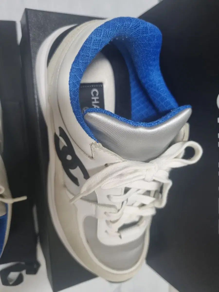 38 5