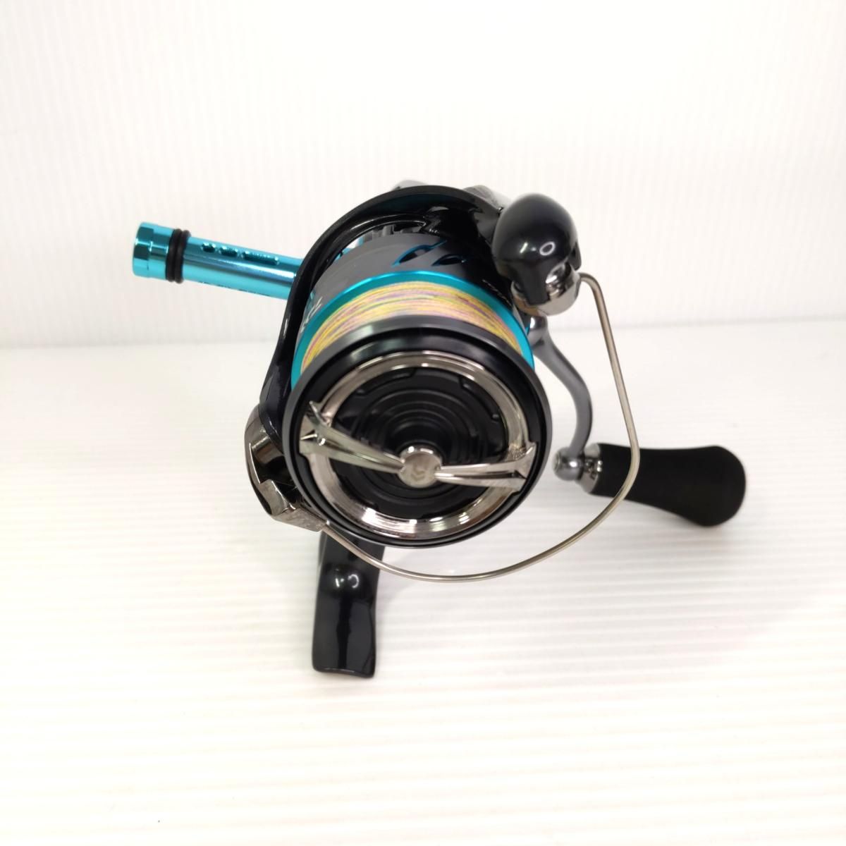 中古品】ダイワ 24エメラルダス スピニングリール X LT2500〇YR-54155