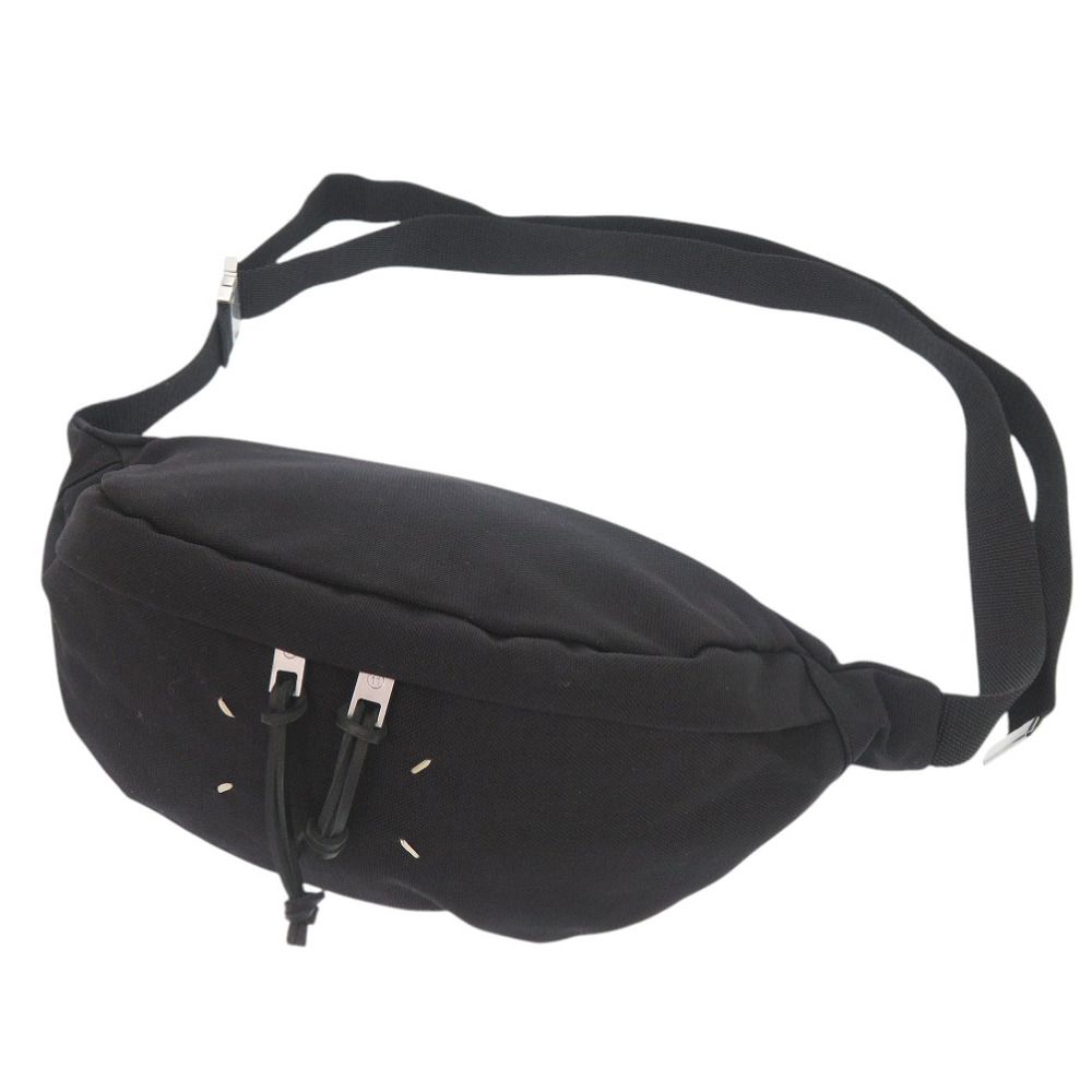 【美品】 マルジェラ ウエストバッグ 黒 ボディバッグ キャンバス ランニング 新品同様 メゾン マルジェラ キャンバス ブラック ウエストバッグ 黒