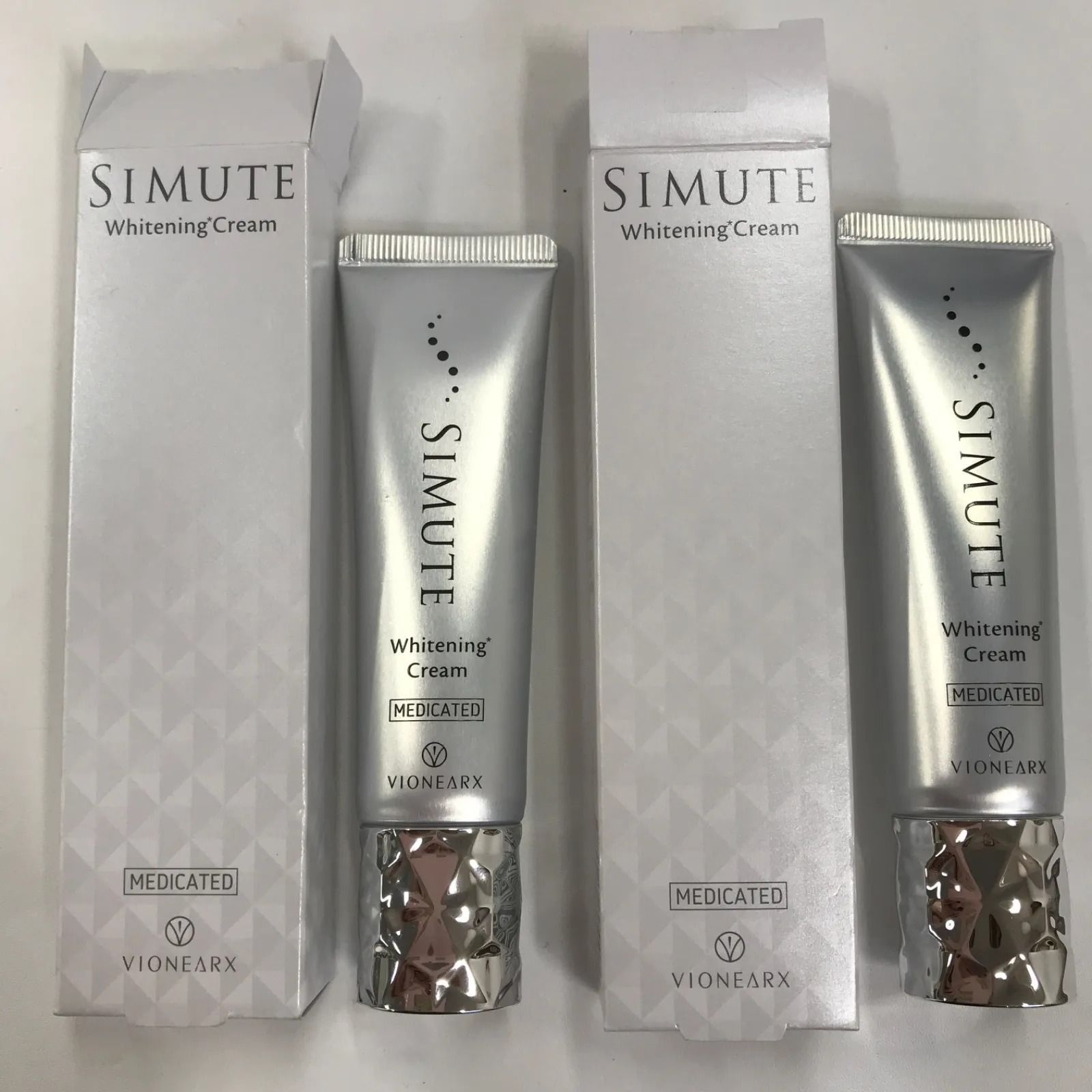 シミュート 薬用美白クリーム 30g✖️2コ ヴィワンアークス SIMUTE