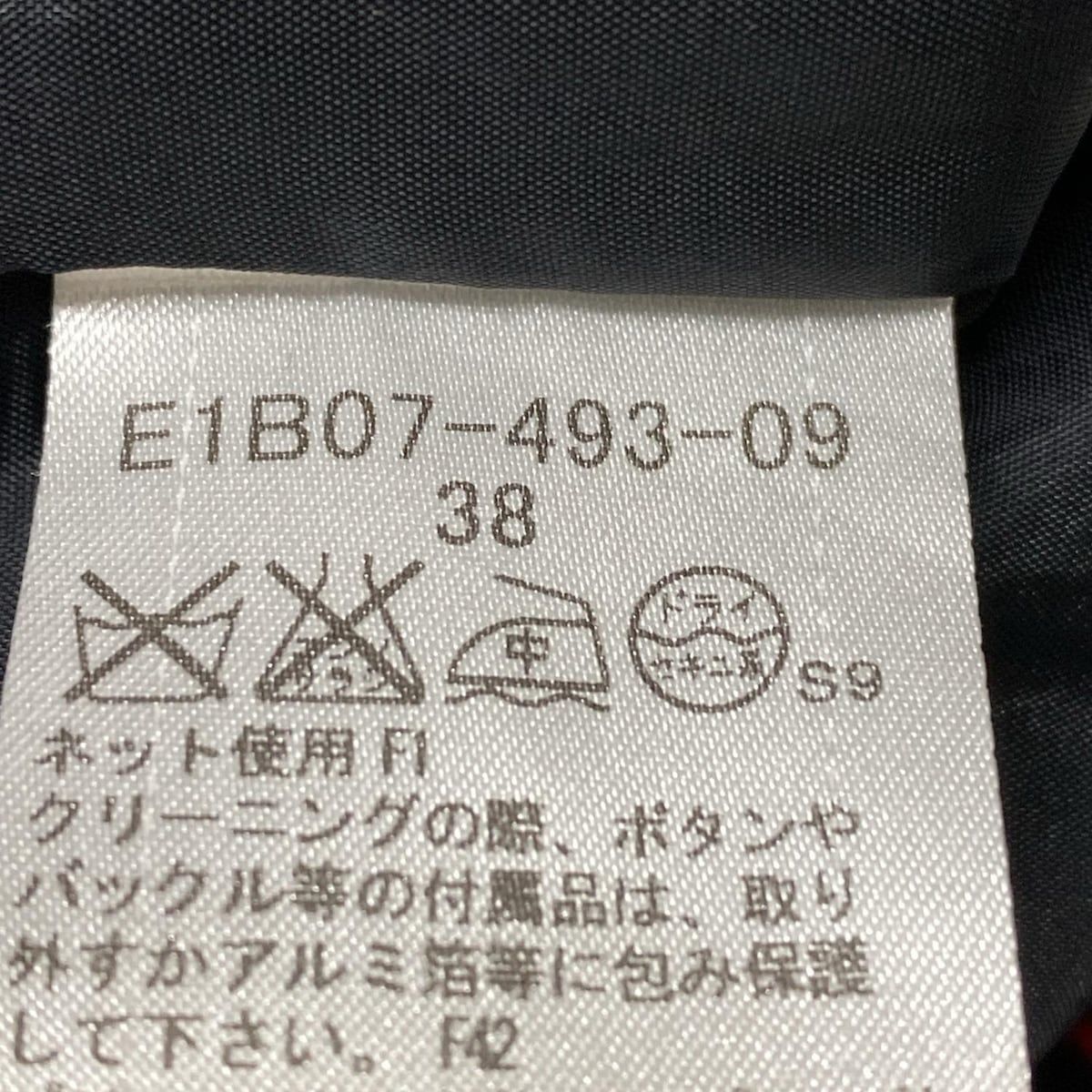 【美品】BURBERRY BLUE LABEL アイボリーコート　サイズ38 BURBERRY BLUE LABEL - BURBERRYトレンチコート トレンチコート