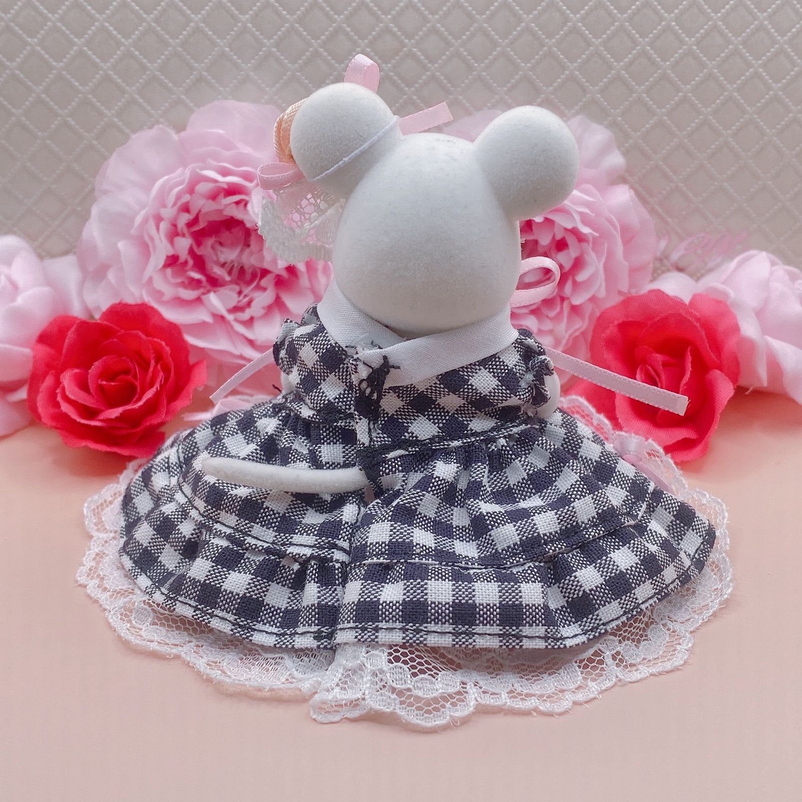 りりページ　シルバニア　ハンドメイド服 R e d 🎈🤍 * ₊˚ #シルバニアファミリー #シルバニア