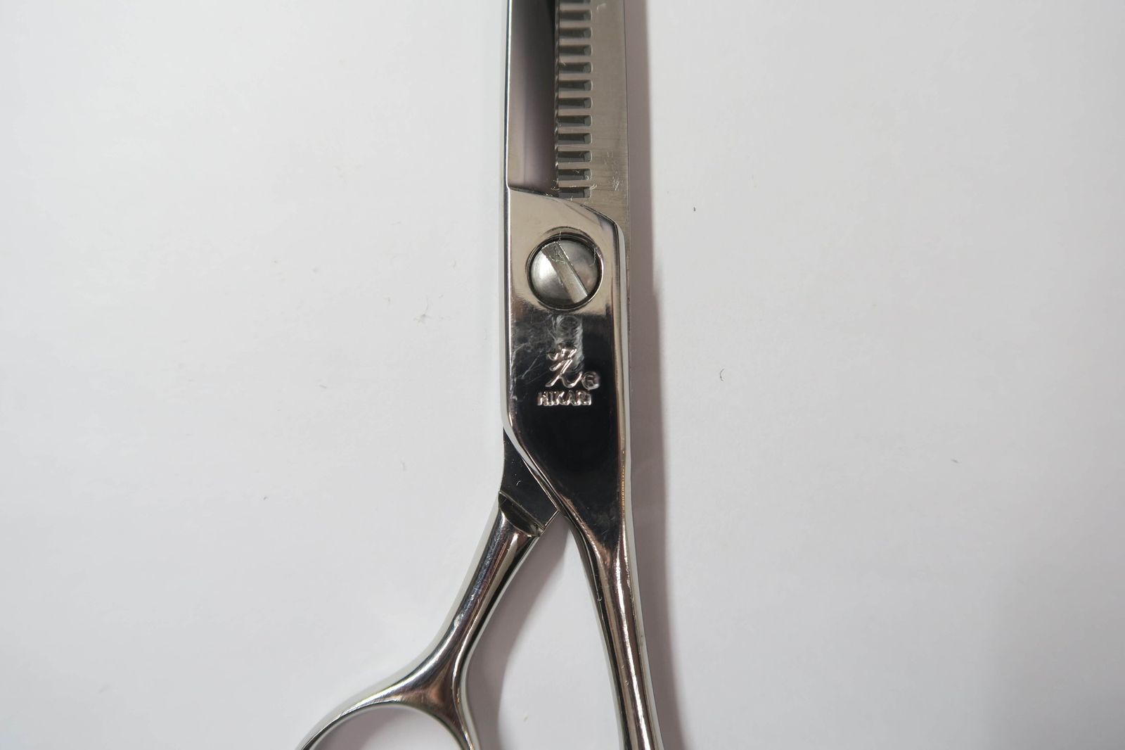 Dランク【光シザー HIKARI ヒカリ】 723 セニング 美容師・理容師 6.0