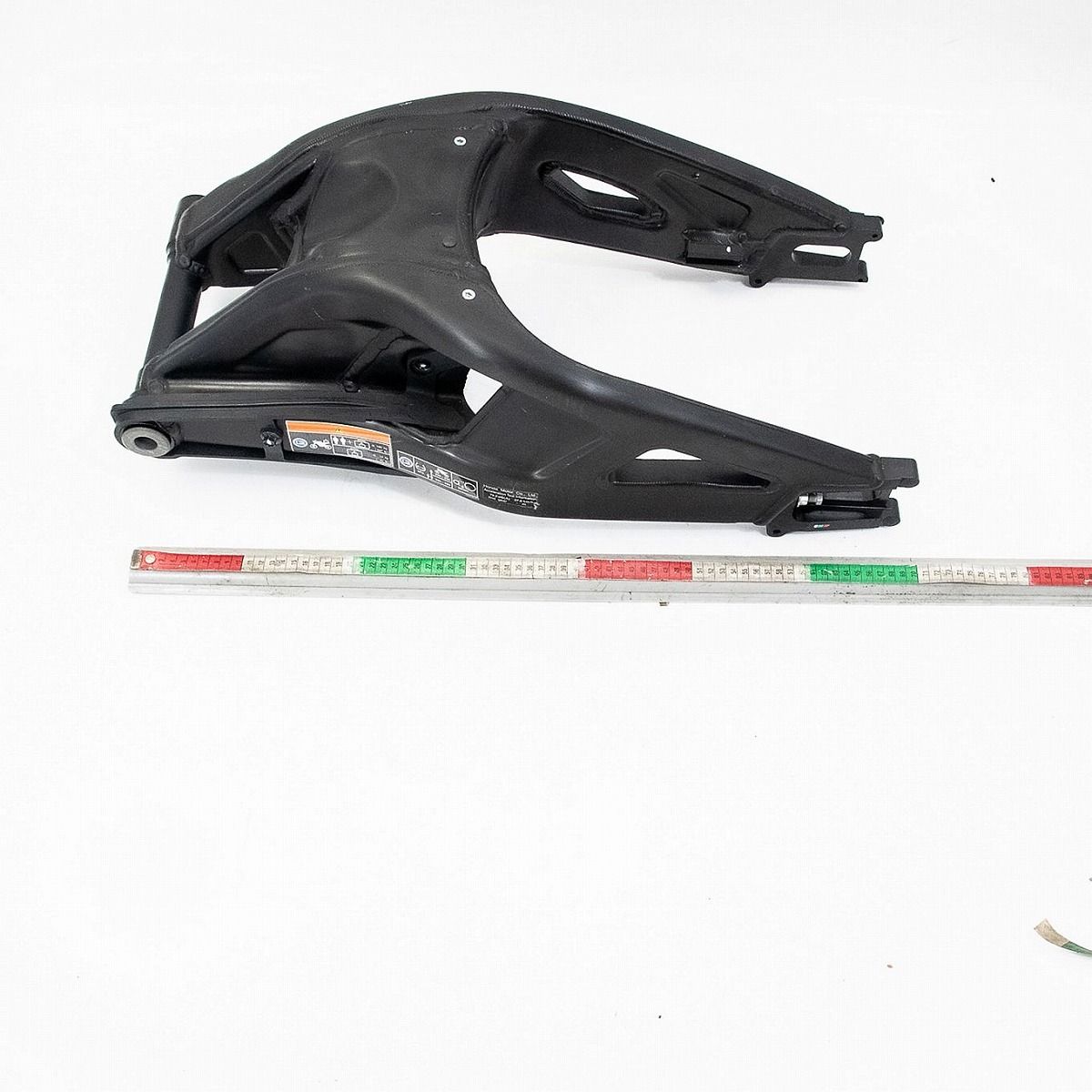 ホンダ CBR1000RR-R SC82 純正 新車外し スイングアーム 7 小傷