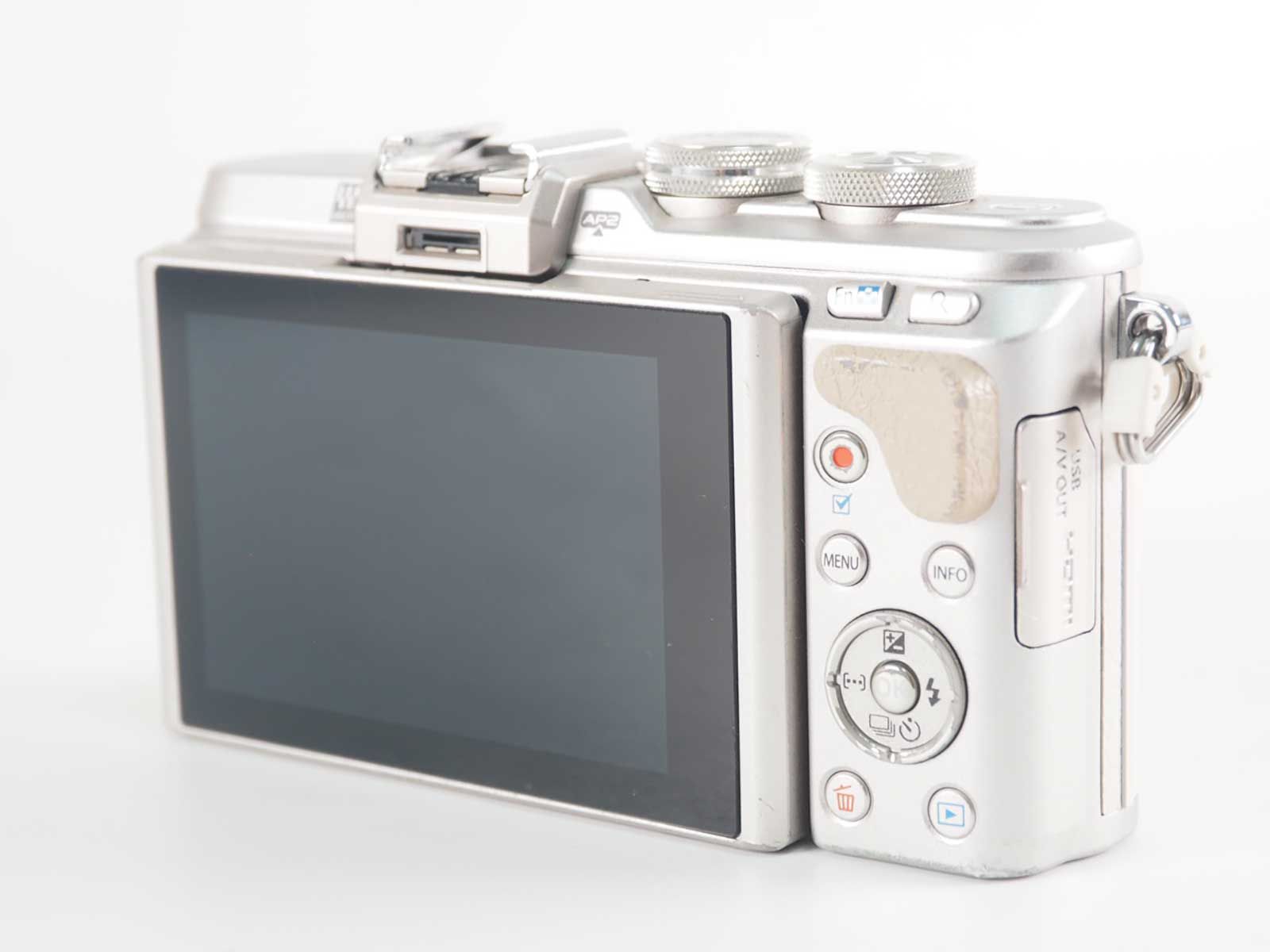 オリンパス OLYMPUS PEN E-PL8 14-42mm EZレンズキット [ホワイト]で