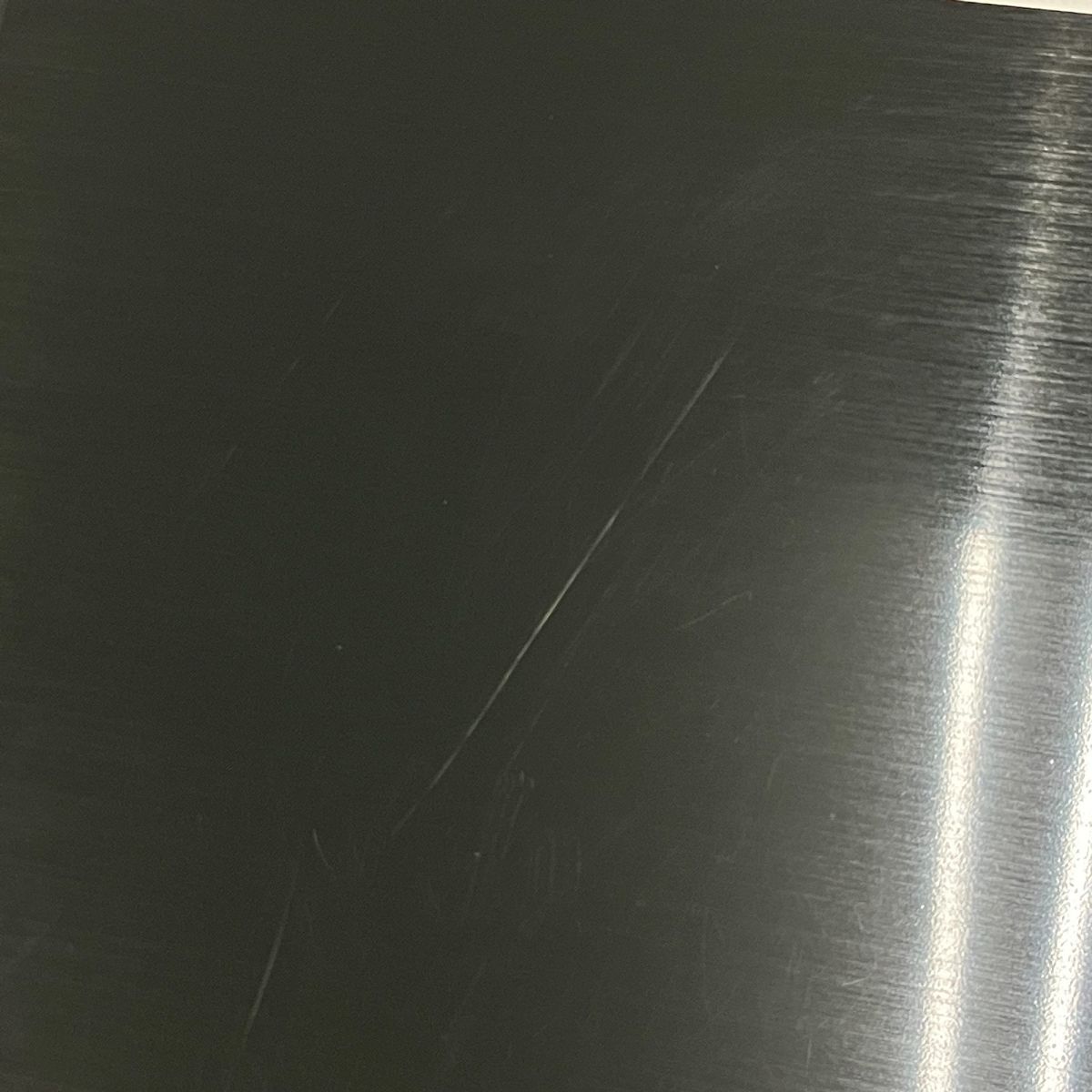 Y9939645