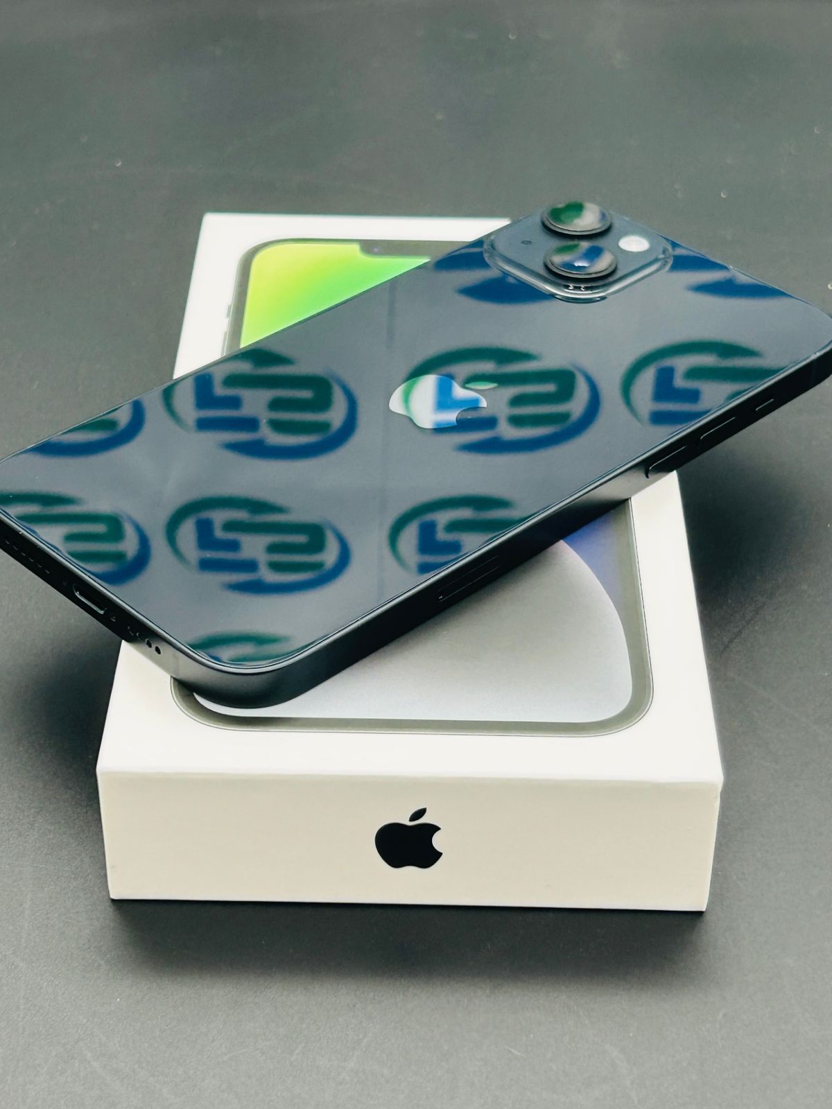 iPhone 14 Plus 256GB ミッドナイト MQ4J3J/A SIMフリー ランクA 送料