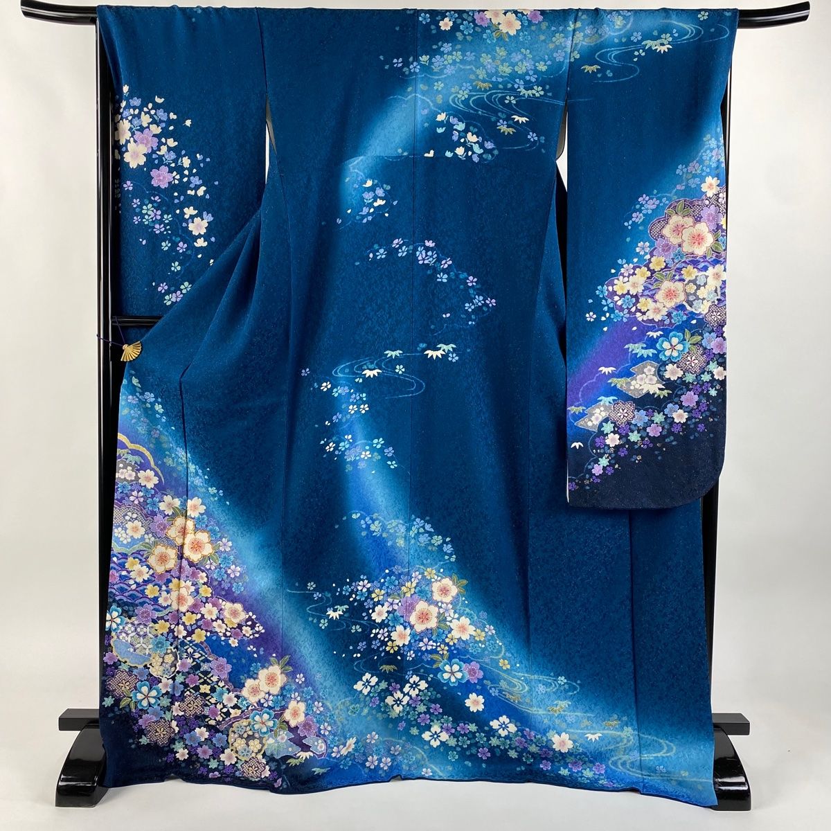 振袖 身丈173cm 裄丈67cm M 袷 桜 雲文 金通し 金彩 青緑 正絹