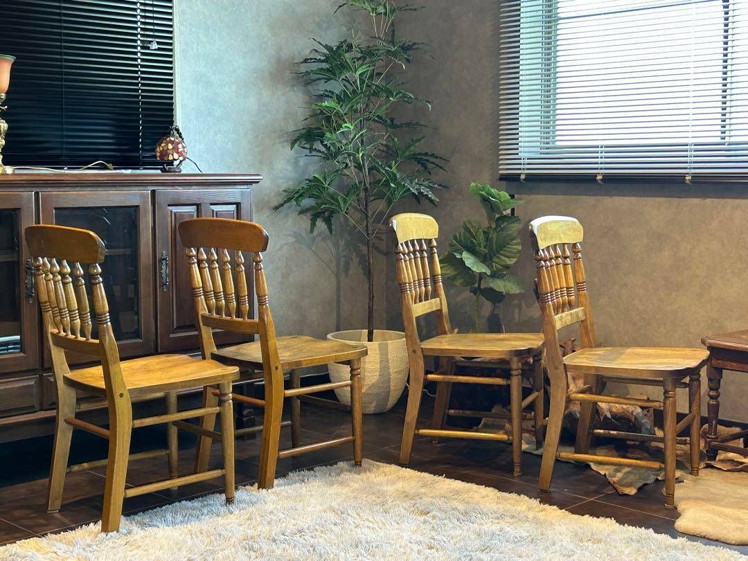 レトロ　無垢材で作られたしっかりとしたダイニングチェア　天然木　シンプル　YZ レトロ 無垢材で作られたしっかりとしたダイニングチェア 天然木