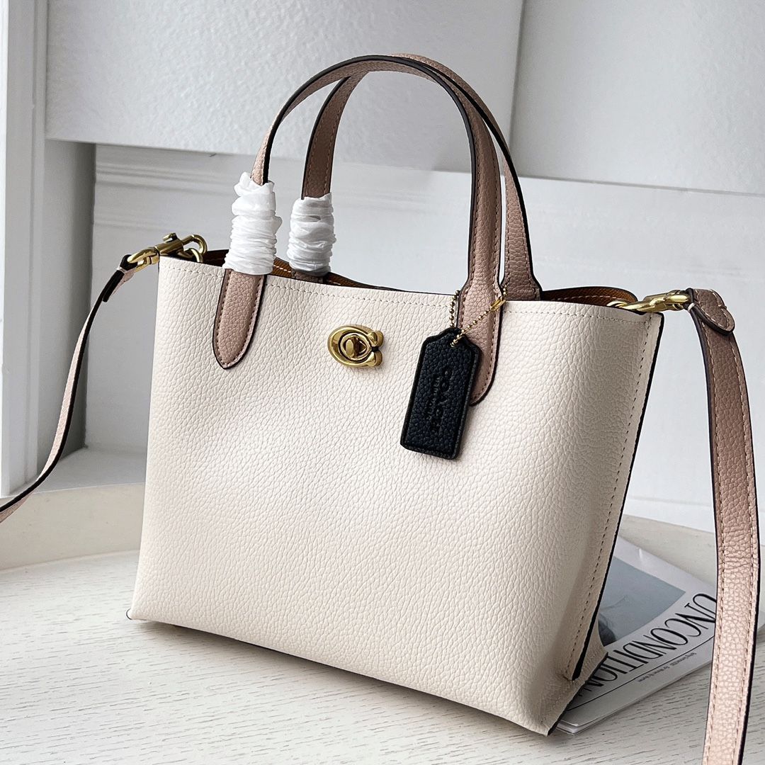 コーチ COACH バッグ C8561 willow tote24 チョーク トートバッグ ...