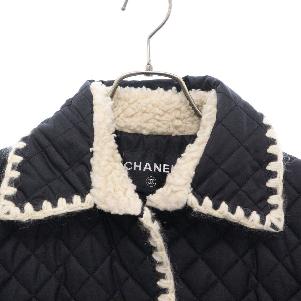 CHANEL (シャネル) COCONEIGE袖ワッペン トワルブルゾン 中綿キルティングジャケット ブラック レディース P59448V45266  - メルカリ