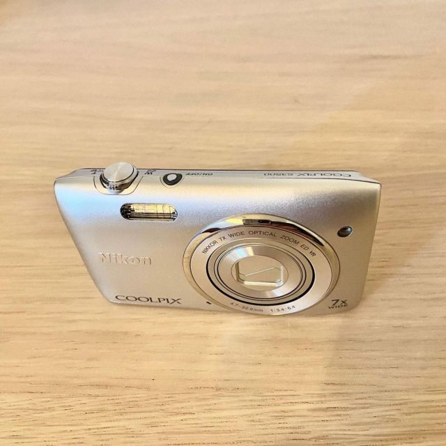 Nikon デジタルカメラ COOLPIX S3500 光学7倍ズーム 有効画素数 2005万