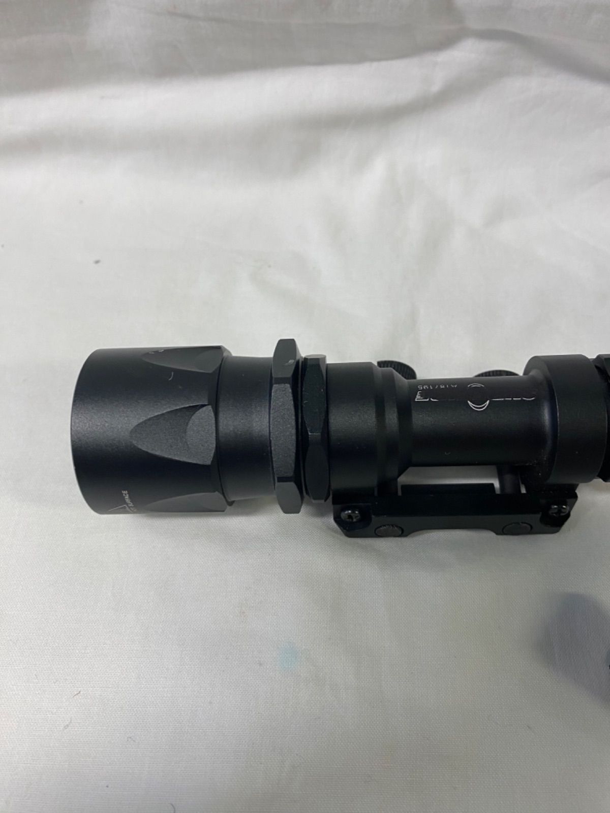 動作品 フラッシュライト シュアファイア SUREFIRE　A18/195