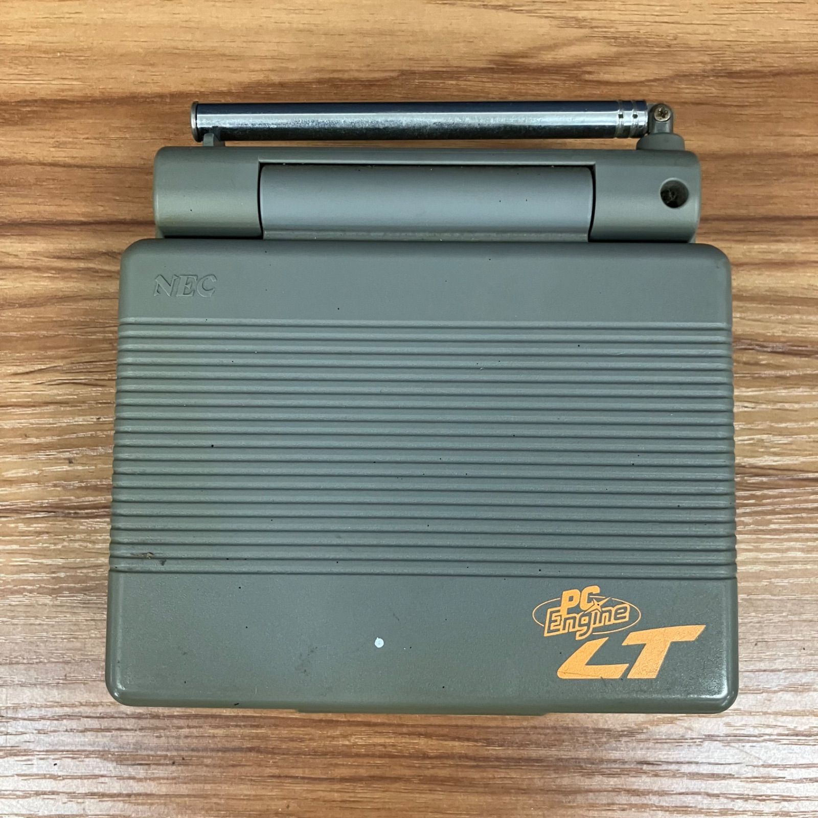 LT