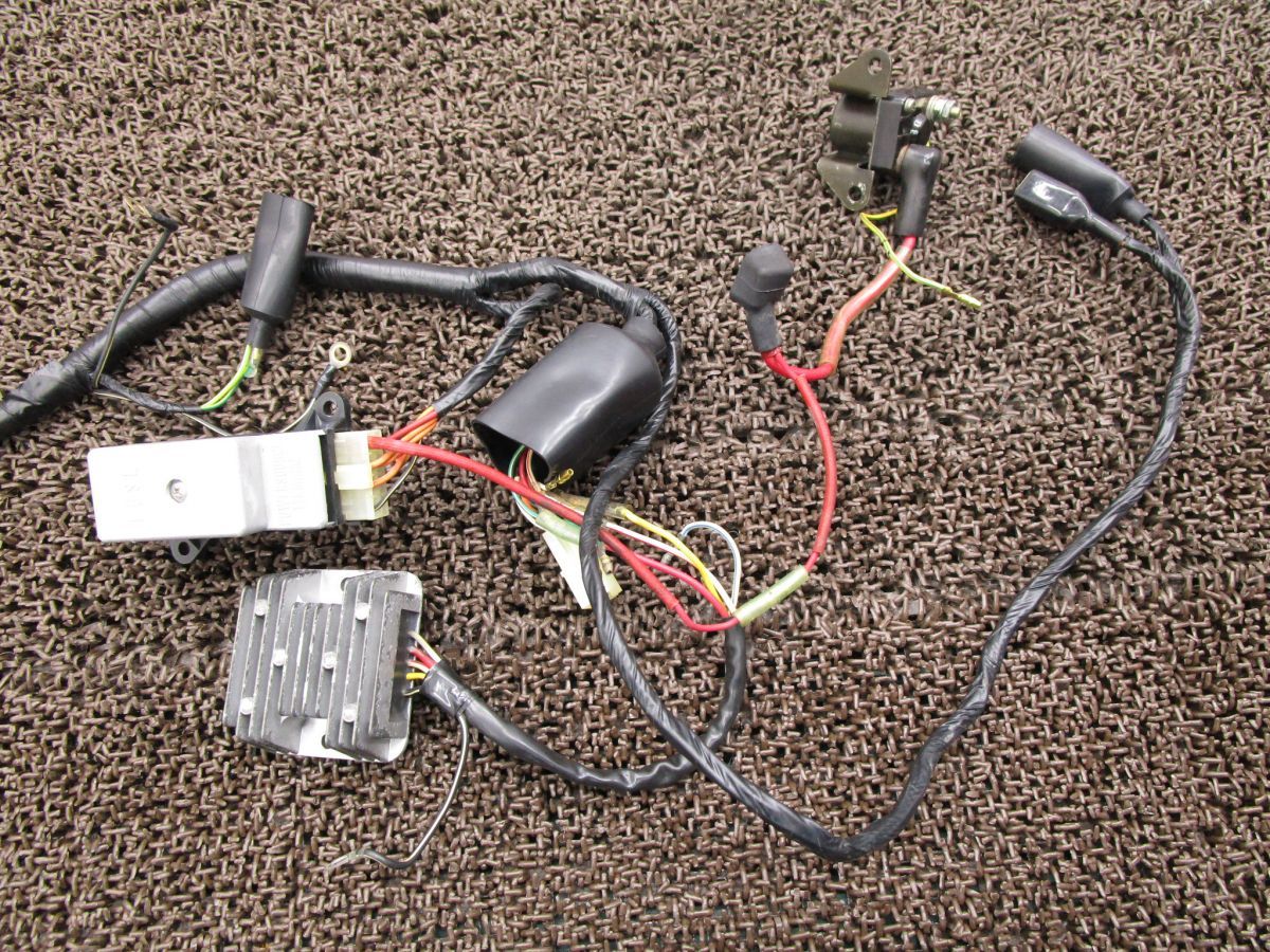 GSX750S カタナ メインハーネス レギュレター リレー A6266 GS75X スズキ GS75X 刀 KATANA キャブ車