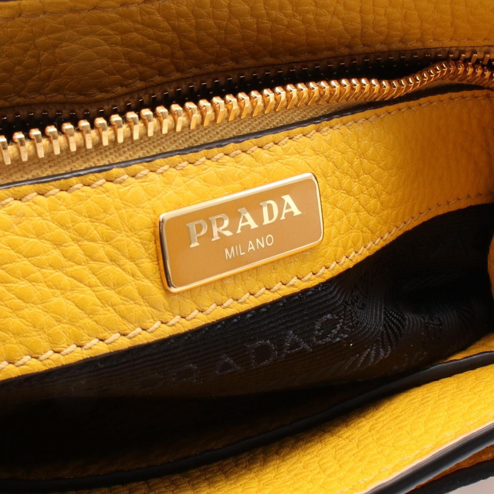 プラダ PRADA ショルダーバッグ VIT.DAINO 1BD092 イエロー