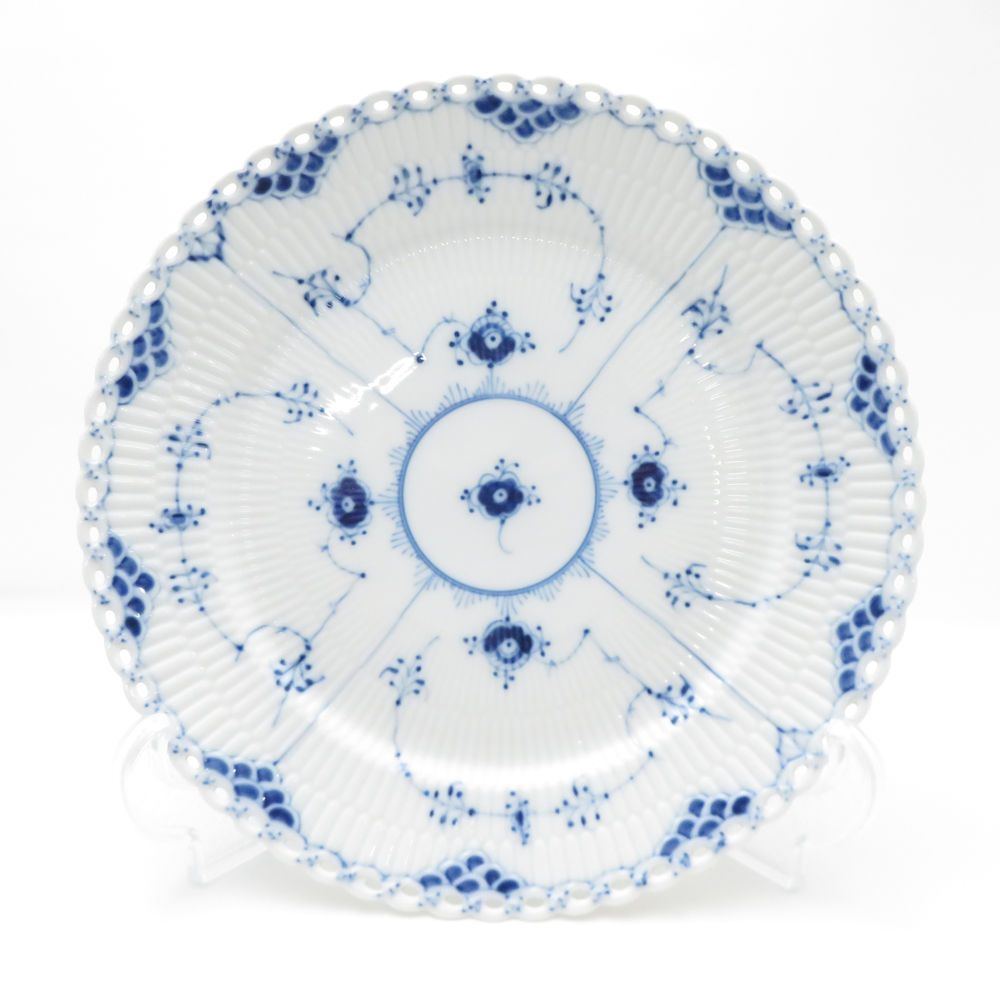 ROYAL COPENHAGEN ロイヤルコペンハーゲン ブルーフルーテッドフルレース 大皿 27cmプレート ディナー 北欧 SO3661U2