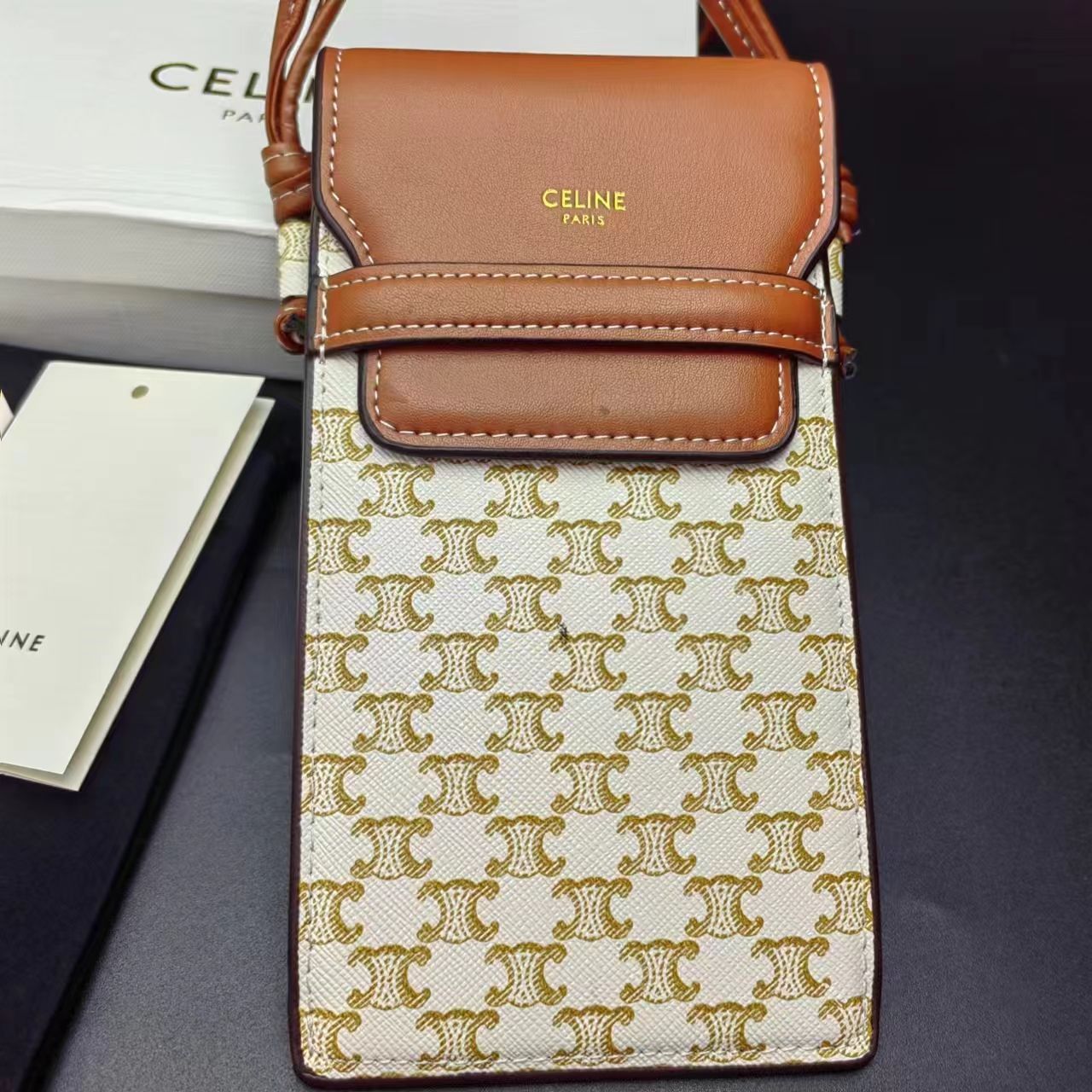極上美品✨CELINE モバイルポーチ トリオンフ キャンバス＆ラムスキン 