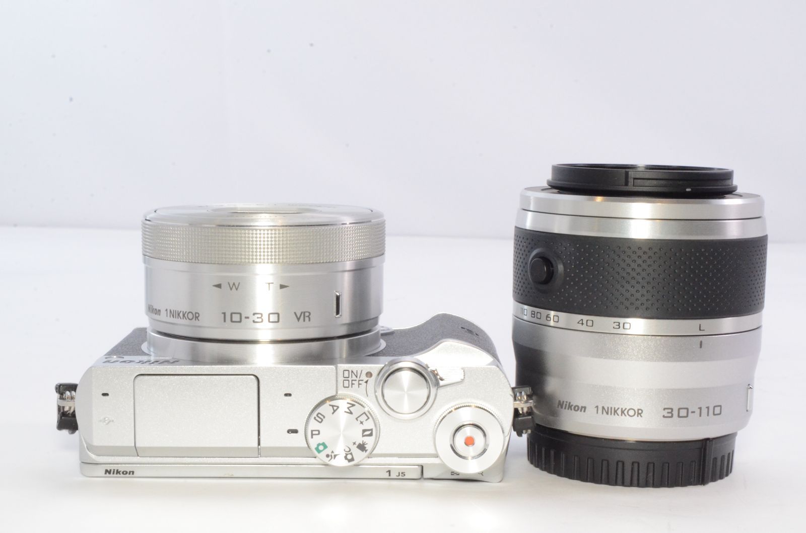 Nikon1 J5 シルバー Nikon ニコン Nikon1 J5 ダブルズームキット