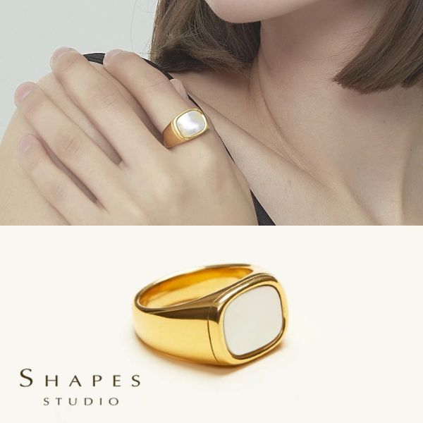 【SHAPES STUDIO】Mother of Pearl Vintage シグネット リング Mother of Pearl Vintage Signet Ring – Shapes Studio