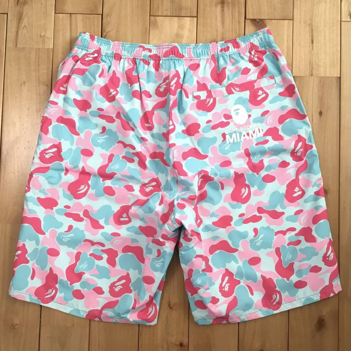 BAPE×inter MIAMI連名マイアミ国際多色迷彩半ズボン五分ズボン BAPE×inter MIAMI連名マイアミ国際多色迷彩半ズボン五分ズボン