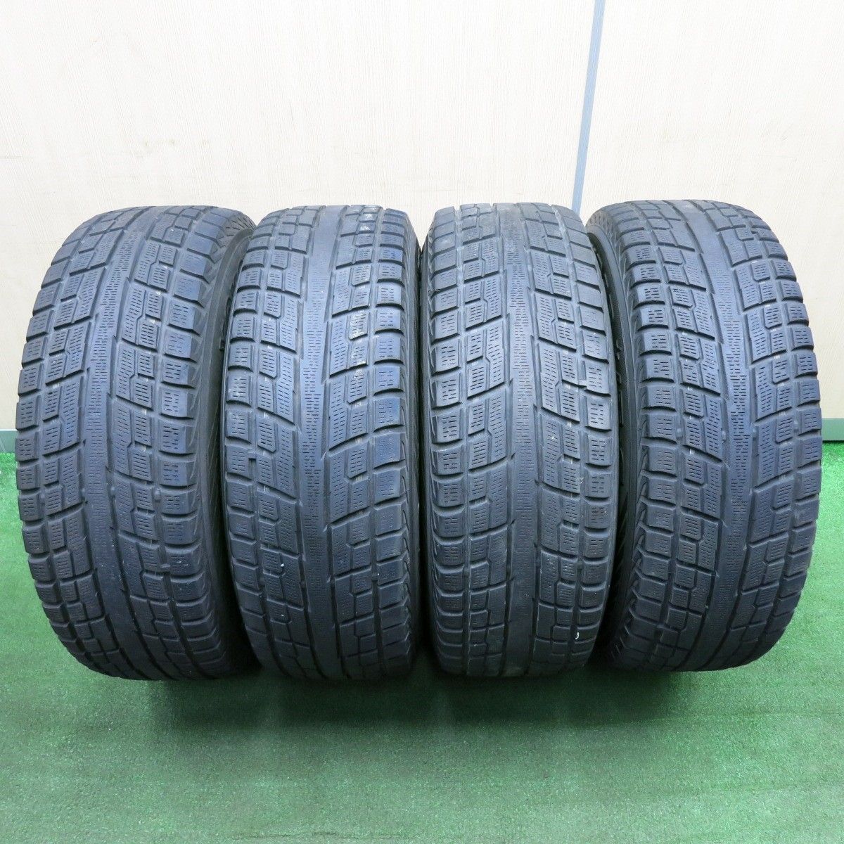 送料無料* キレイ☆MG マーテルギア デーモン クリムソン 235/70R16 